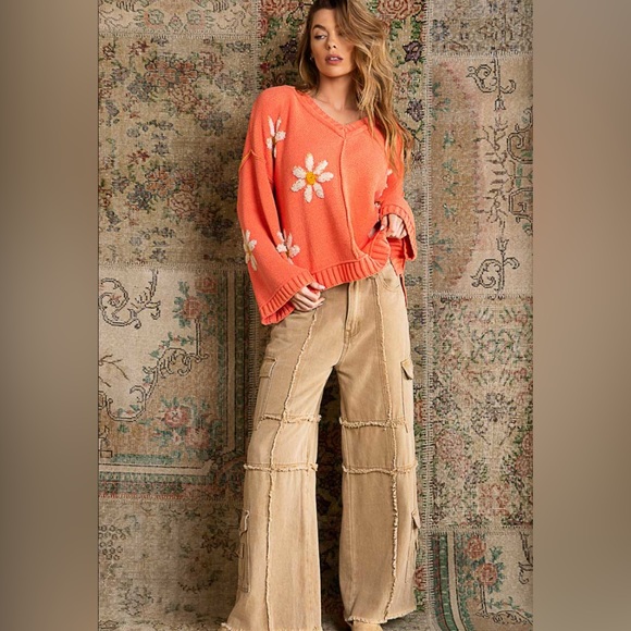 SOLD OUT - Picture 4 of 7